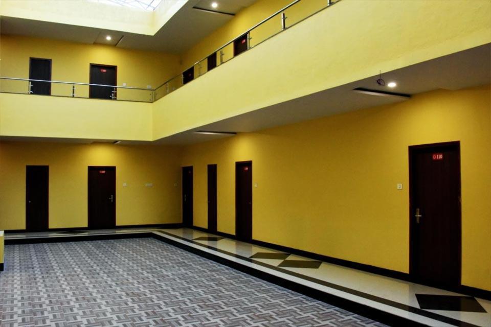 Hotel Varenya Inn Yavatmāl Exteriér fotografie